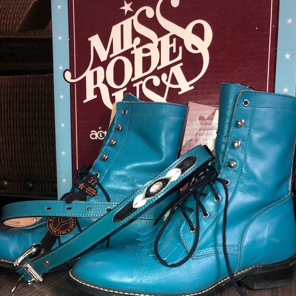 MISS RODEO USA By Acme turquoise boots with belt! - Picture 16 of 16